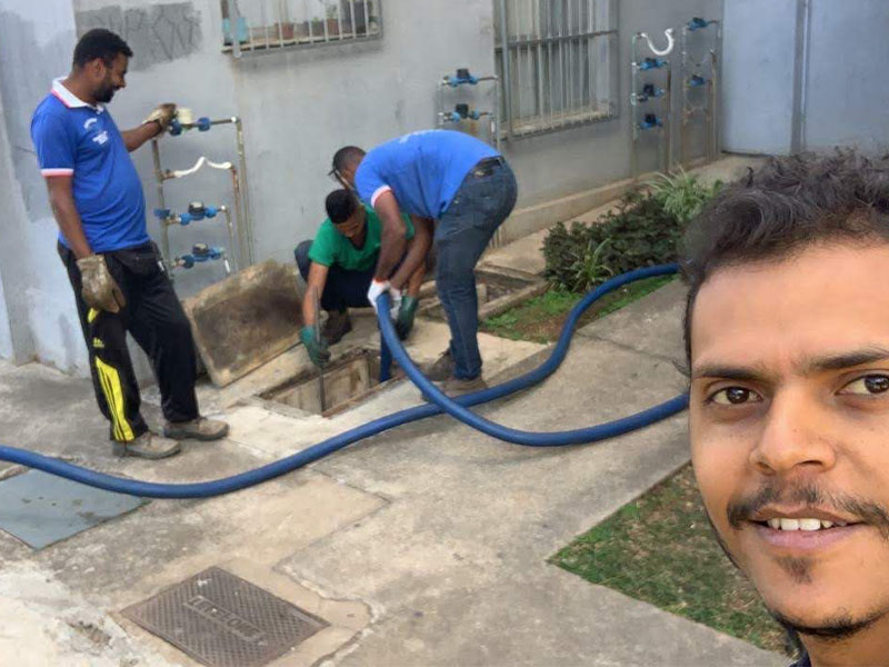 Desentupidora BH Papal�guas em Belo Horizonte 
